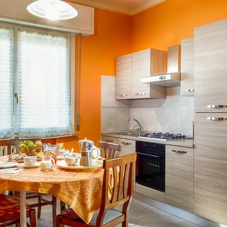 Casa Guareschi Bed & Breakfast